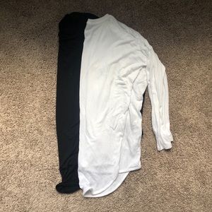 Black and White V-Neck Long-Sleeve Tees